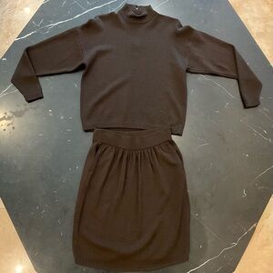 St John Brown Sweater and Skirt, size 4